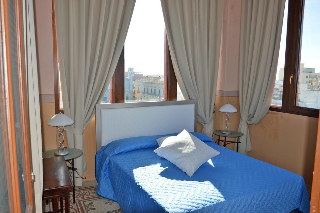 Palazzo Vallebona Gallipoli Quarto foto