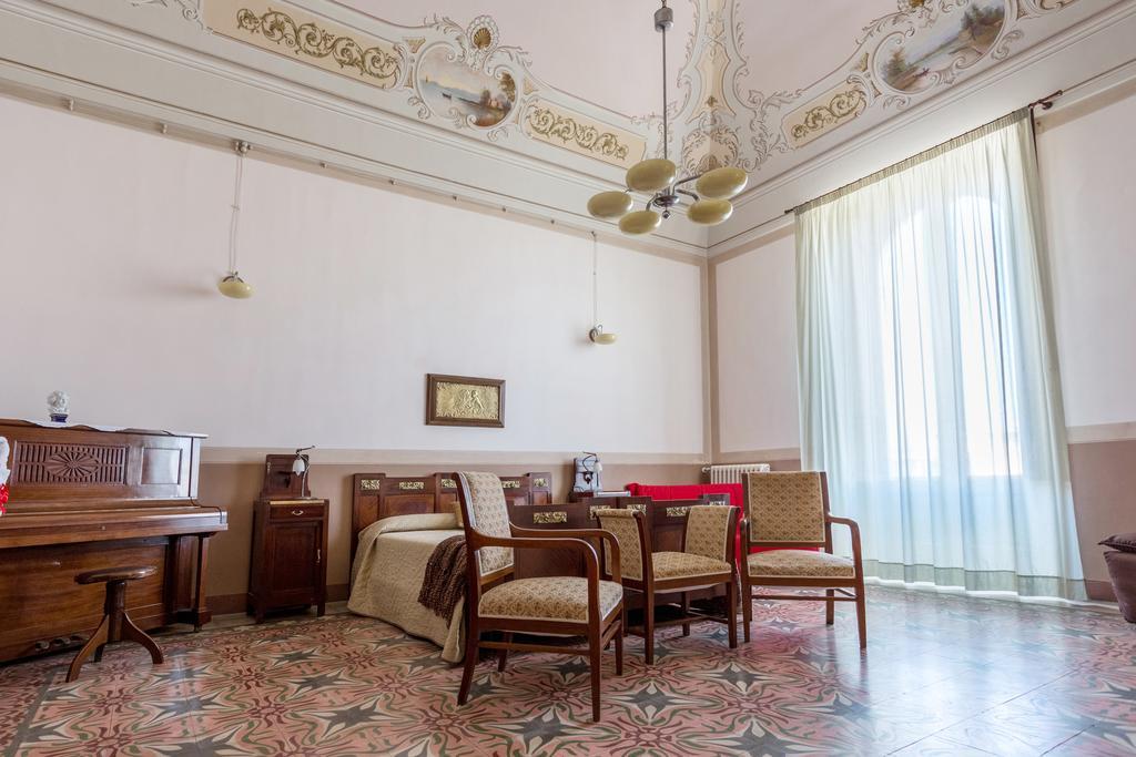 Palazzo Vallebona Gallipoli Exterior foto